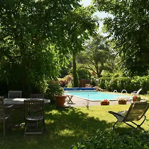 Bed & Breakfast La Tulipe Sauvage, Bourdeaux